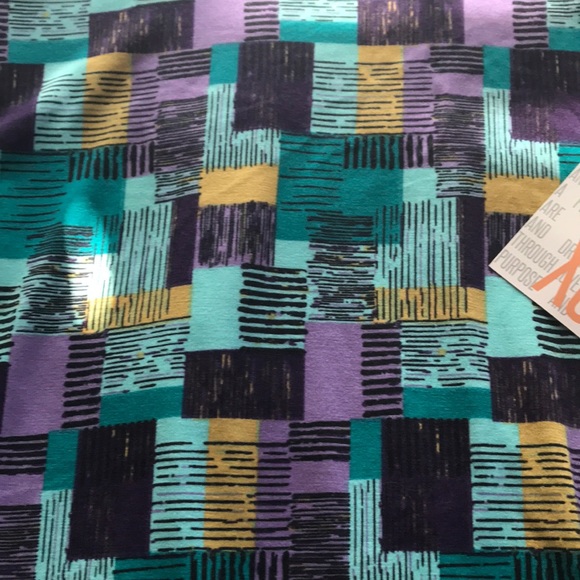 Lularoe perfect t - Picture 2 of 2